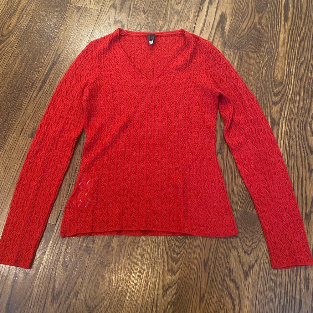 D&G red knit sweater